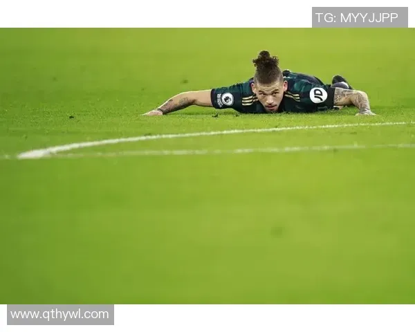 邓卓翔：球员状态并不让人满意，技战术也没有可圈可点的地方